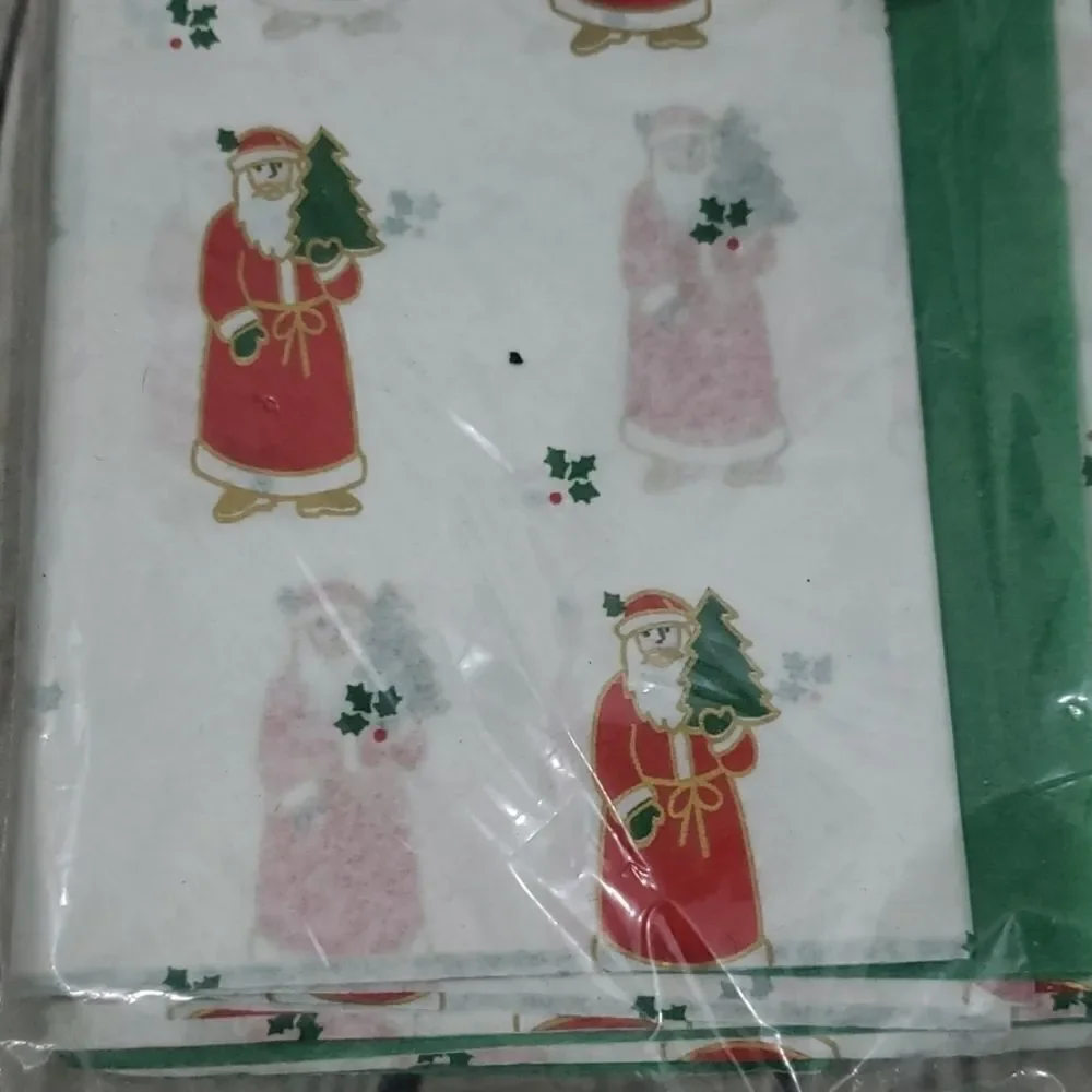 NWT Vintage Cleo Christmas Santa Gift Wrap